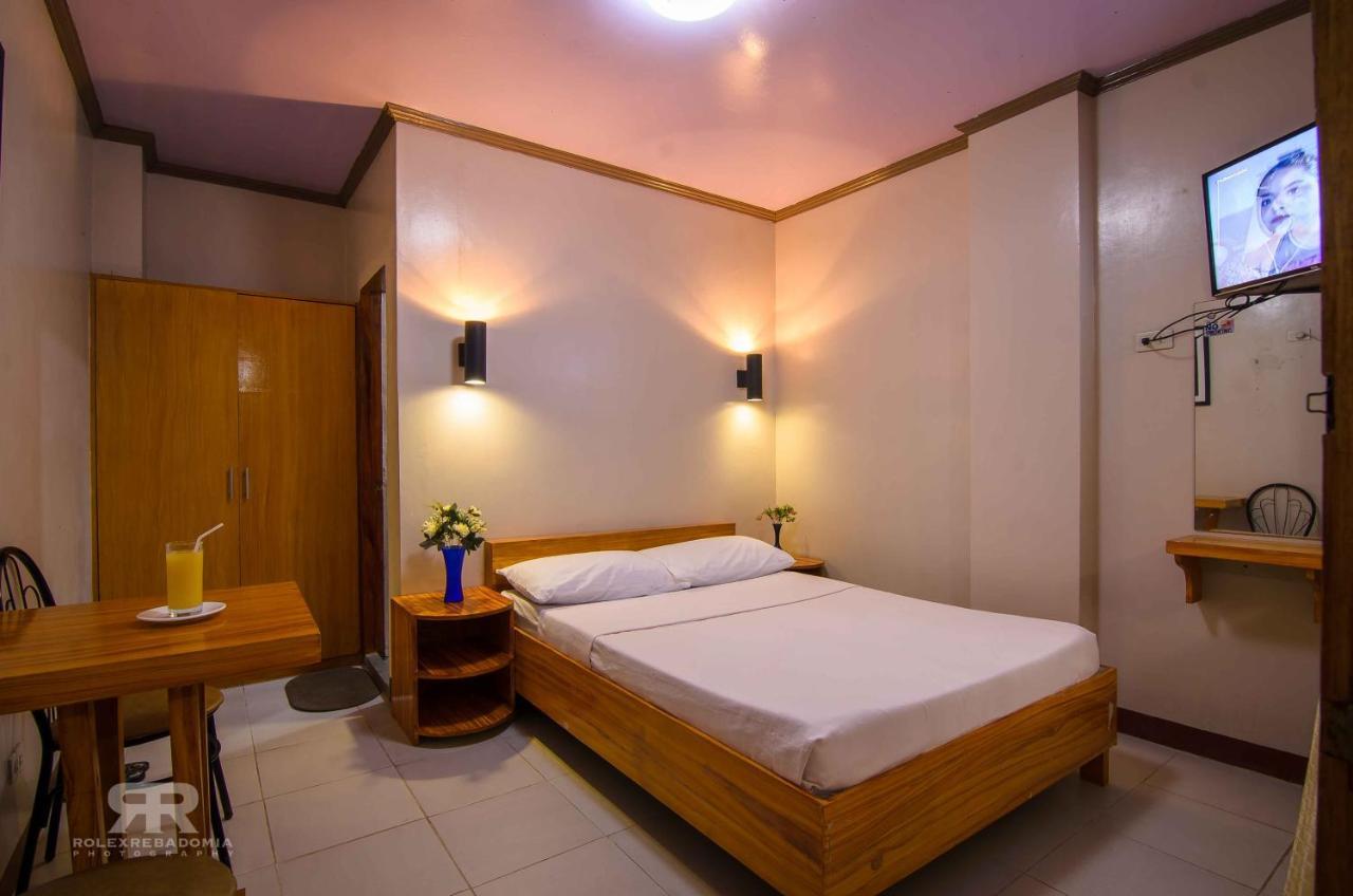 Diamond Hotel And Resto Catarman  Extérieur photo