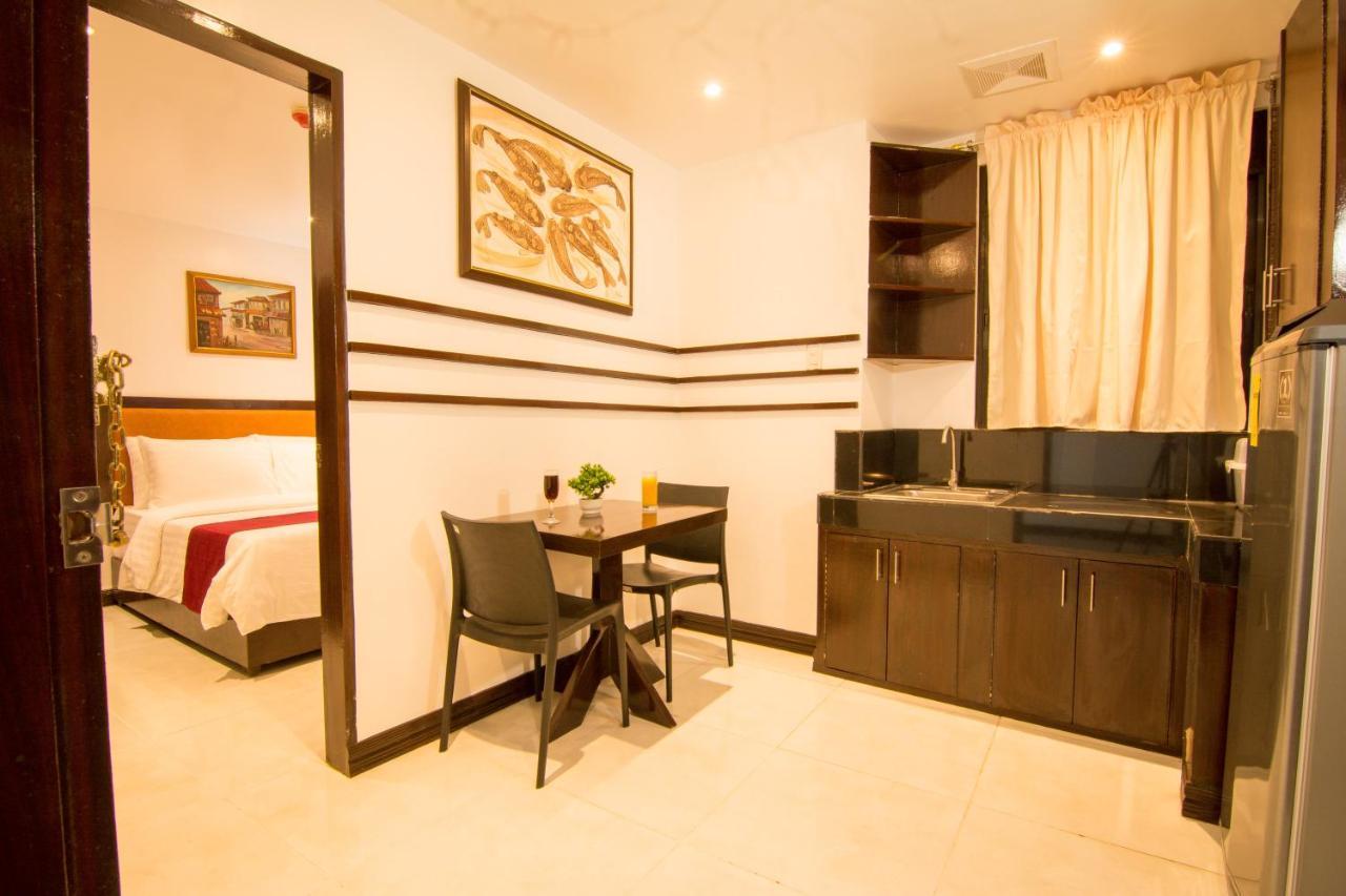 Diamond Hotel And Resto Catarman  Extérieur photo